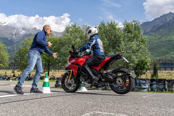 Corso Moto a data fissa