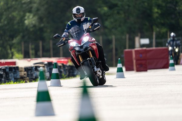 Corso Moto a data fissa - immagine 4