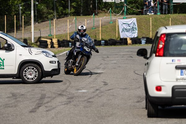 Corso Moto a data fissa - immagine 8